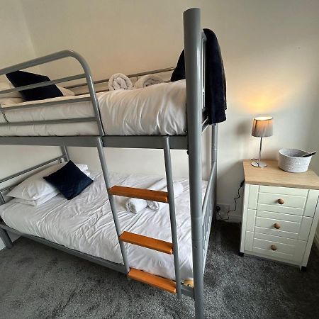 Light And Spacious Highcross Apartment Poulton-le-Fylde エクステリア 写真