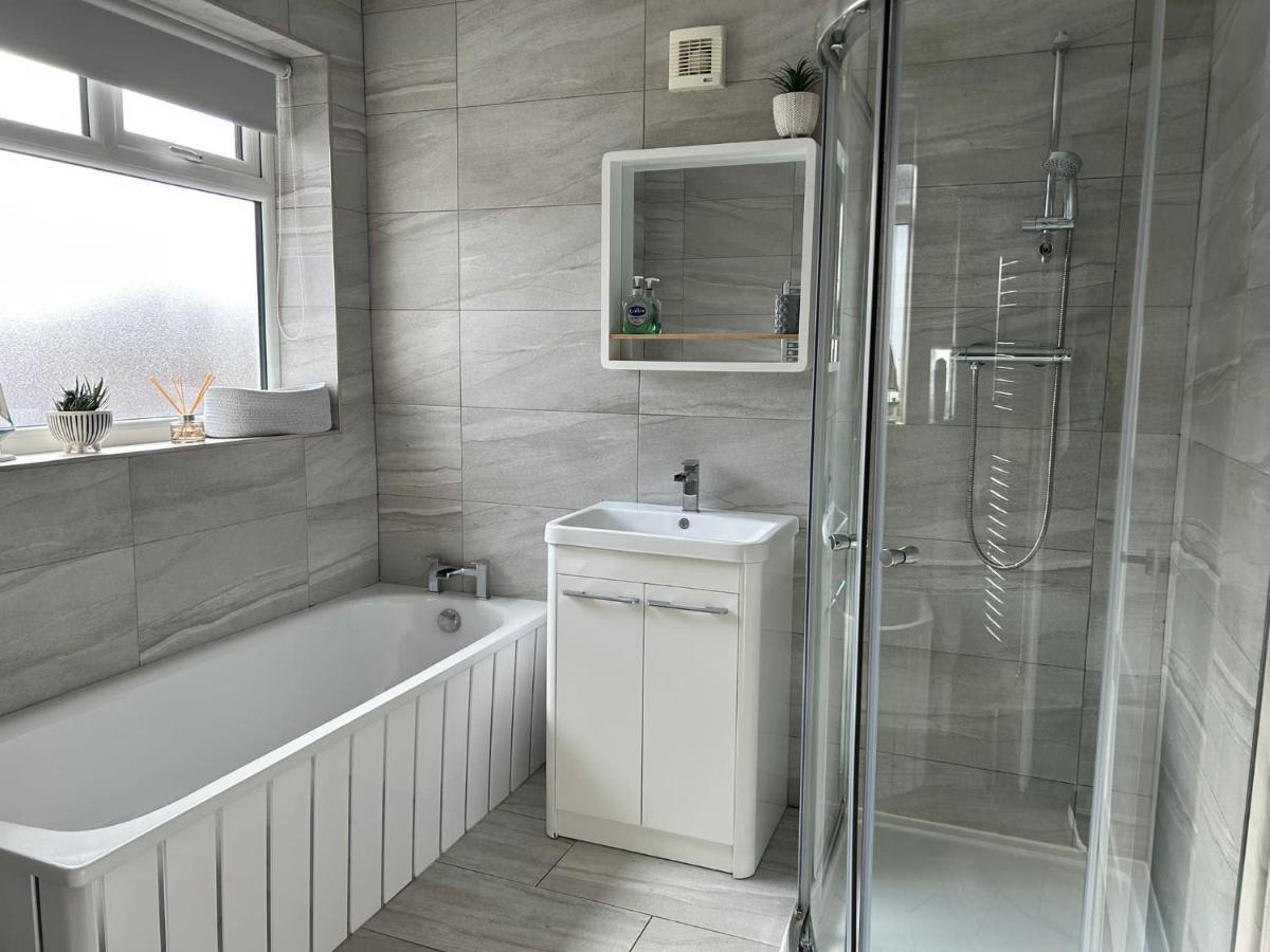 Light And Spacious Highcross Apartment Poulton-le-Fylde エクステリア 写真