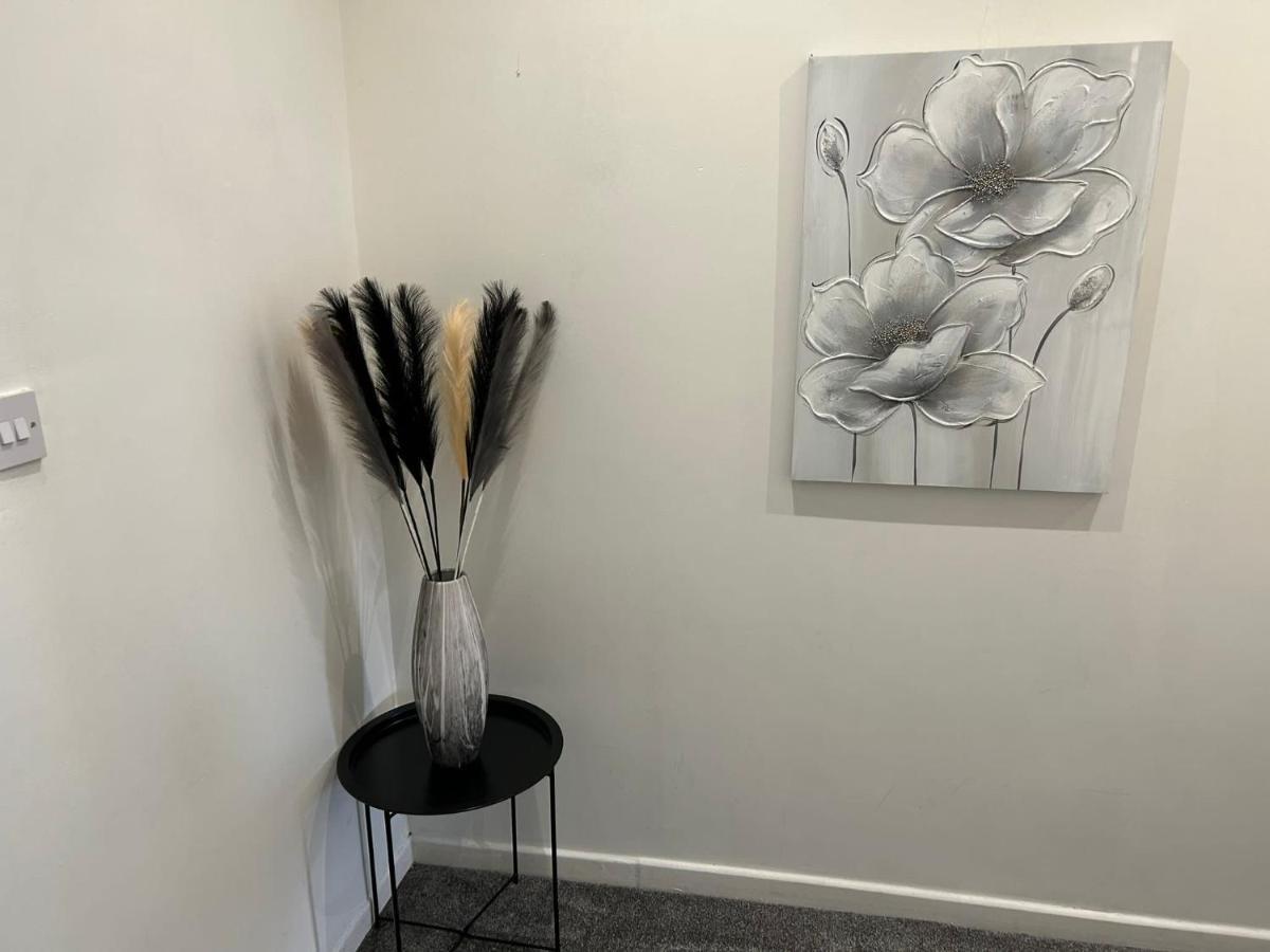 Light And Spacious Highcross Apartment Poulton-le-Fylde エクステリア 写真