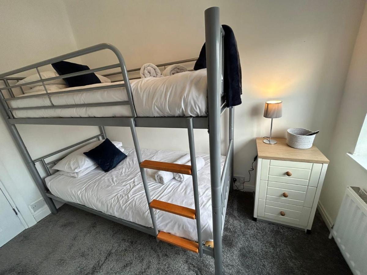 Light And Spacious Highcross Apartment Poulton-le-Fylde エクステリア 写真