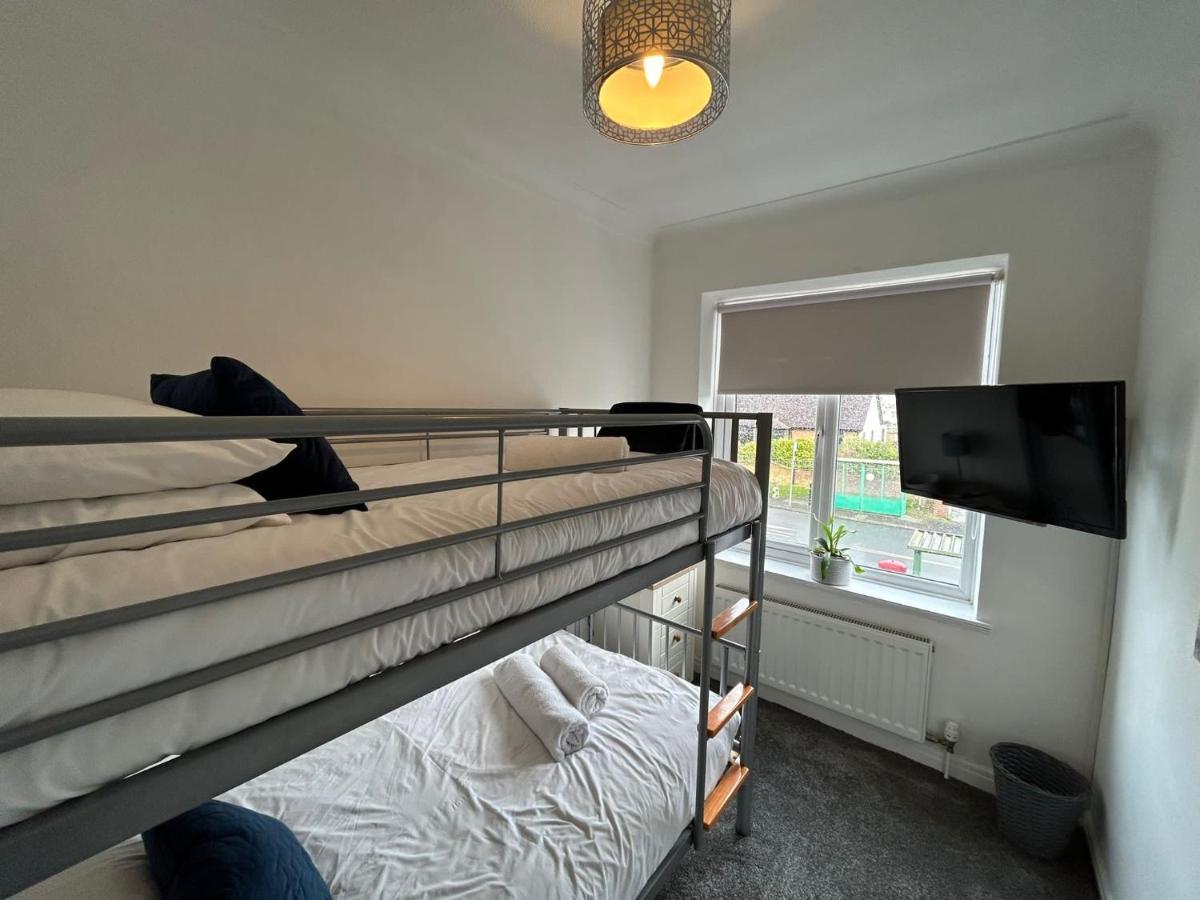 Light And Spacious Highcross Apartment Poulton-le-Fylde エクステリア 写真